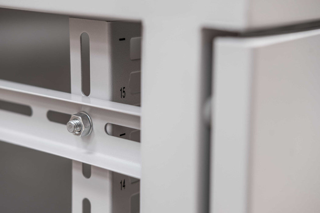<strong>9u 450mm Deep Wall Cabinet</strong>